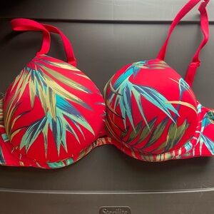 PINK Victoria's Secret Red Bra